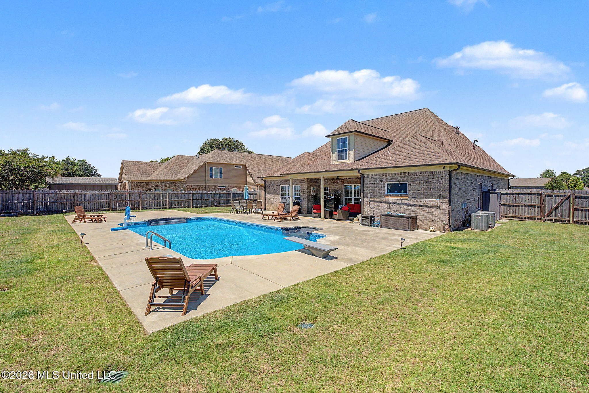 1409 Monteith Avenue Hernando, MS 38632 - Photo 28 of 36 Salt Water Pool