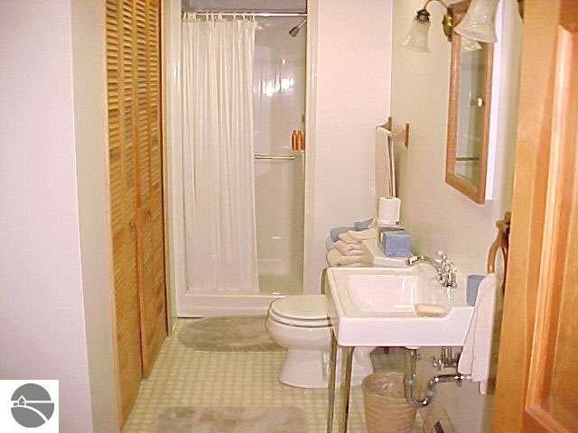 7029 Rosinski Road Cedar, MI 49621 - Photo 6 of 9 1661455-5.JPG