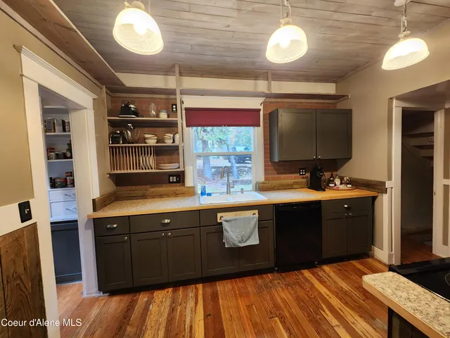 $399,000 | 422 High Street, Wallace, ID 83873