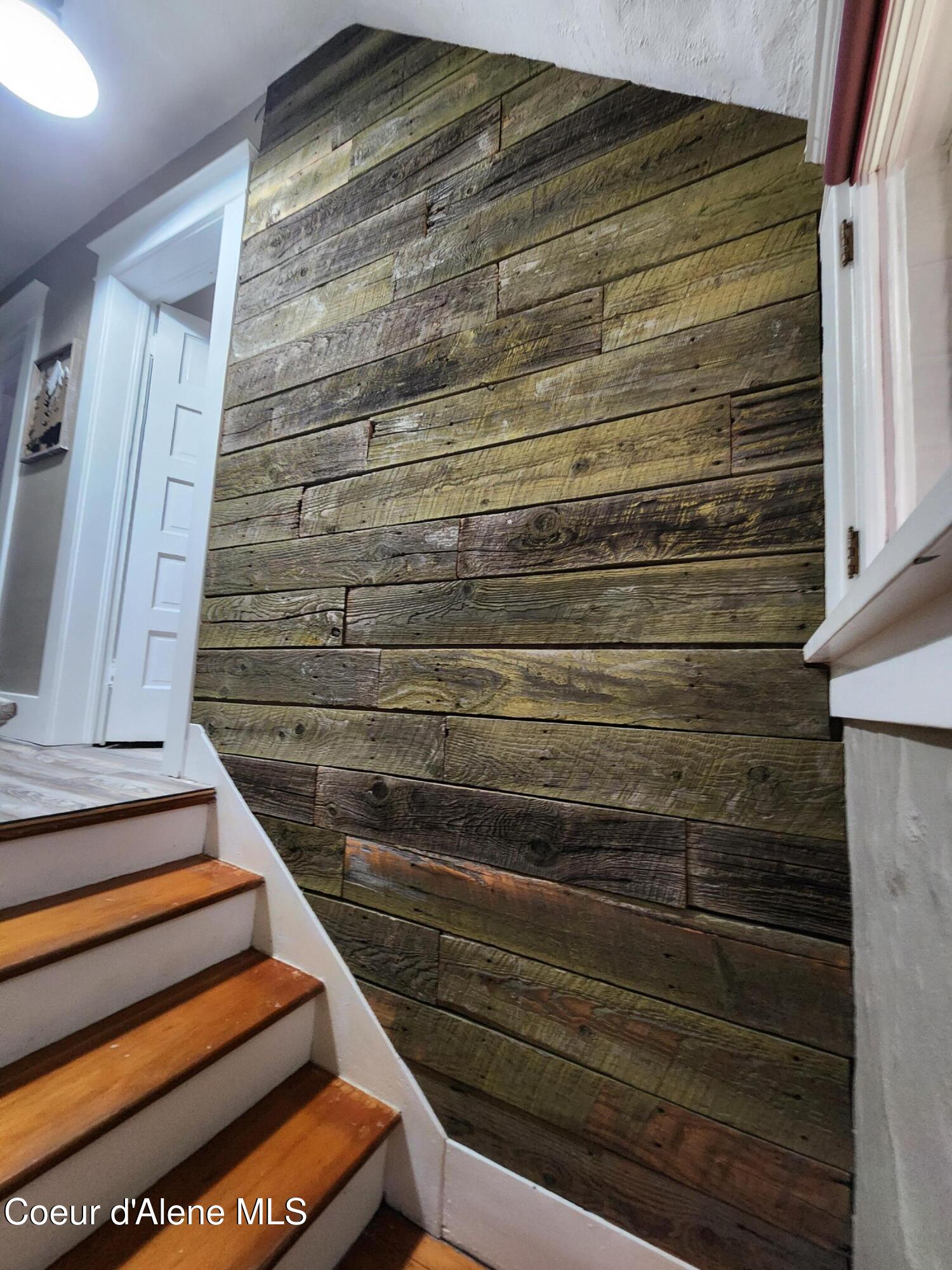 422 High Street Wallace, ID 83873 - Photo 14 of 33 Stairs