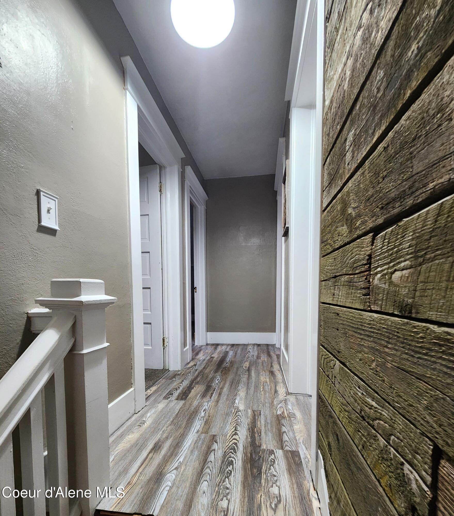 422 High Street Wallace, ID 83873 - Photo 15 of 33 Hallway