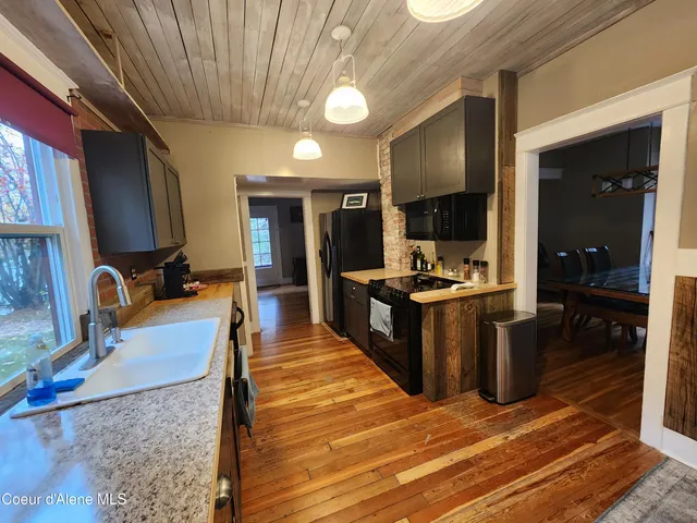 $399,000 | 422 High Street, Wallace, ID 83873