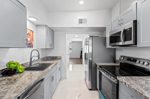 $429,000 | 536 East Seneca Street, Tucson, AZ 85705