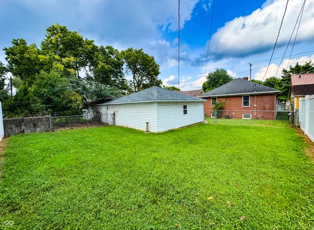 $130,000 | 1335 South 20th Street, Terre Haute, IN 47803