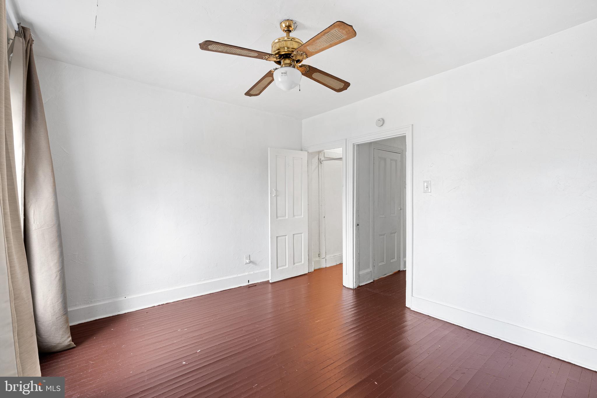 3427 West 3rd Street Marcus Hook, PA 19061 - Photo 9 of 20