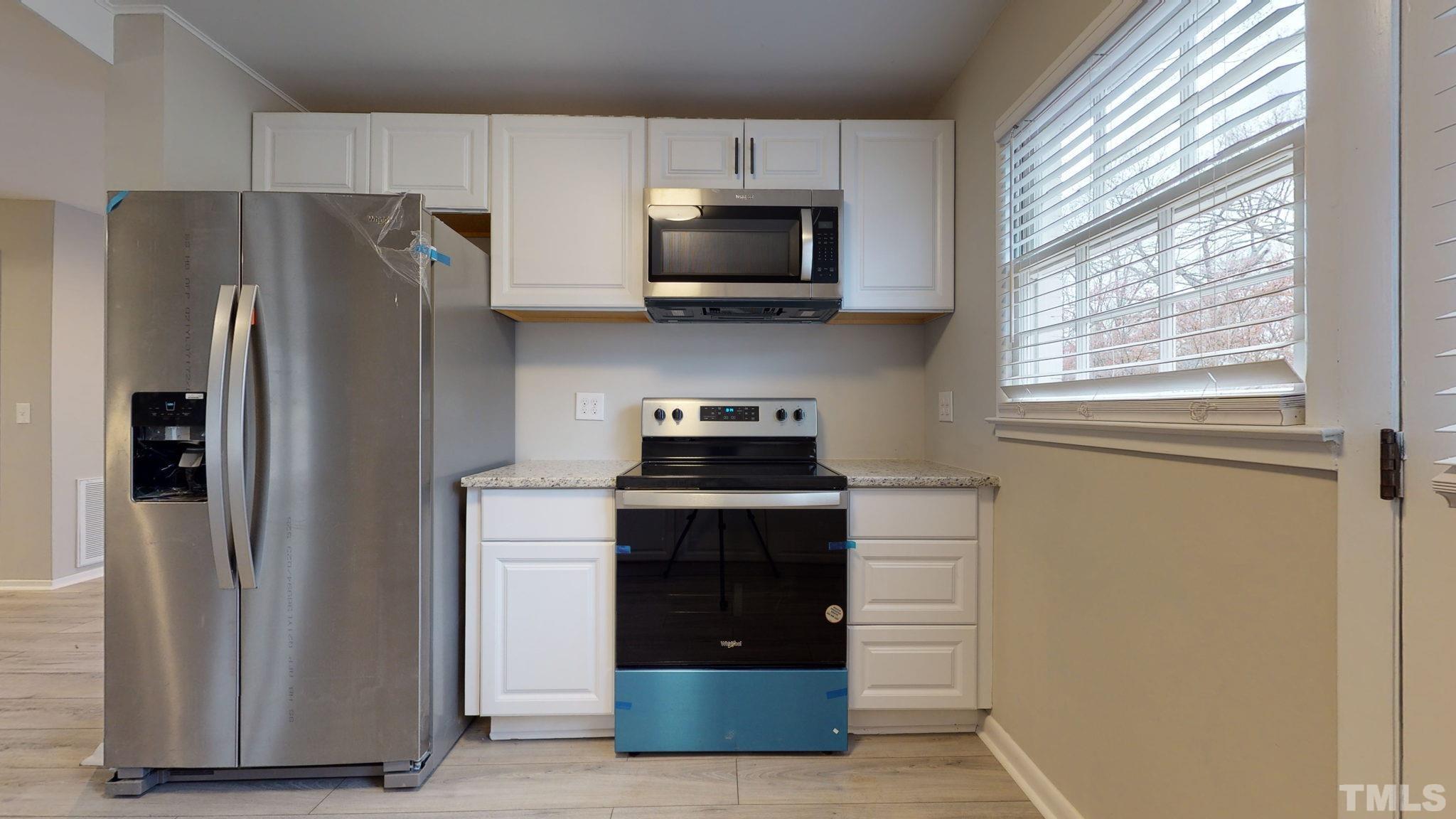 6024 Windham Drive Raleigh, NC 27609 - Photo 12 of 25 Gallery Image 12