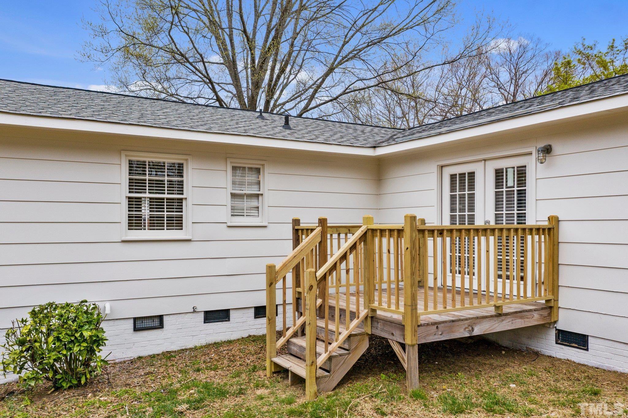 6024 Windham Drive Raleigh, NC 27609 - Photo 24 of 25 Gallery Image 24