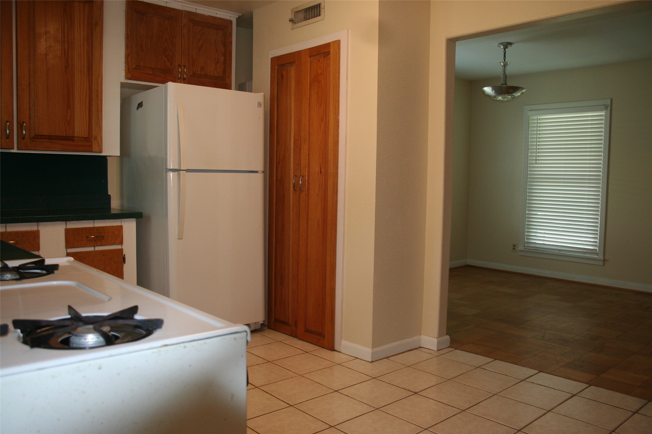 7518 El Rancho Street Houston, TX 77087 - Photo 7 of 14 Another view of kitchen