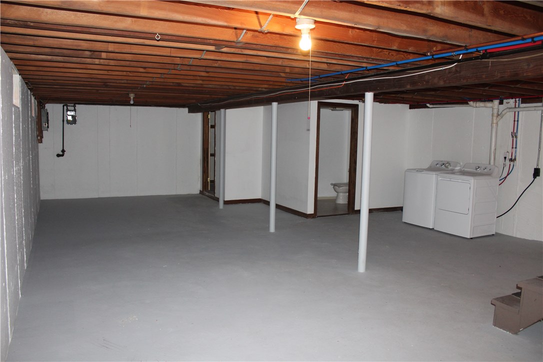54 Mink Road Providence, RI 02908 - Photo 17 of 23 Gallery Image 17