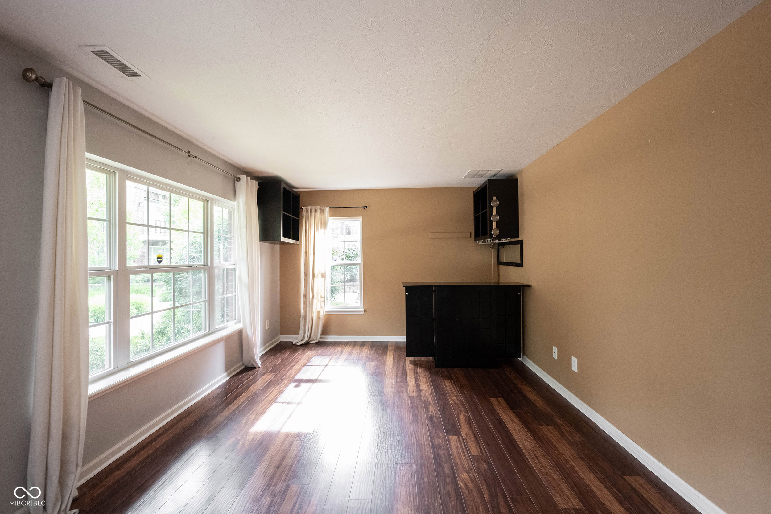 11910 Riley Drive, Unit 5 Zionsville, IN 46077 - Photo 5 of 40
