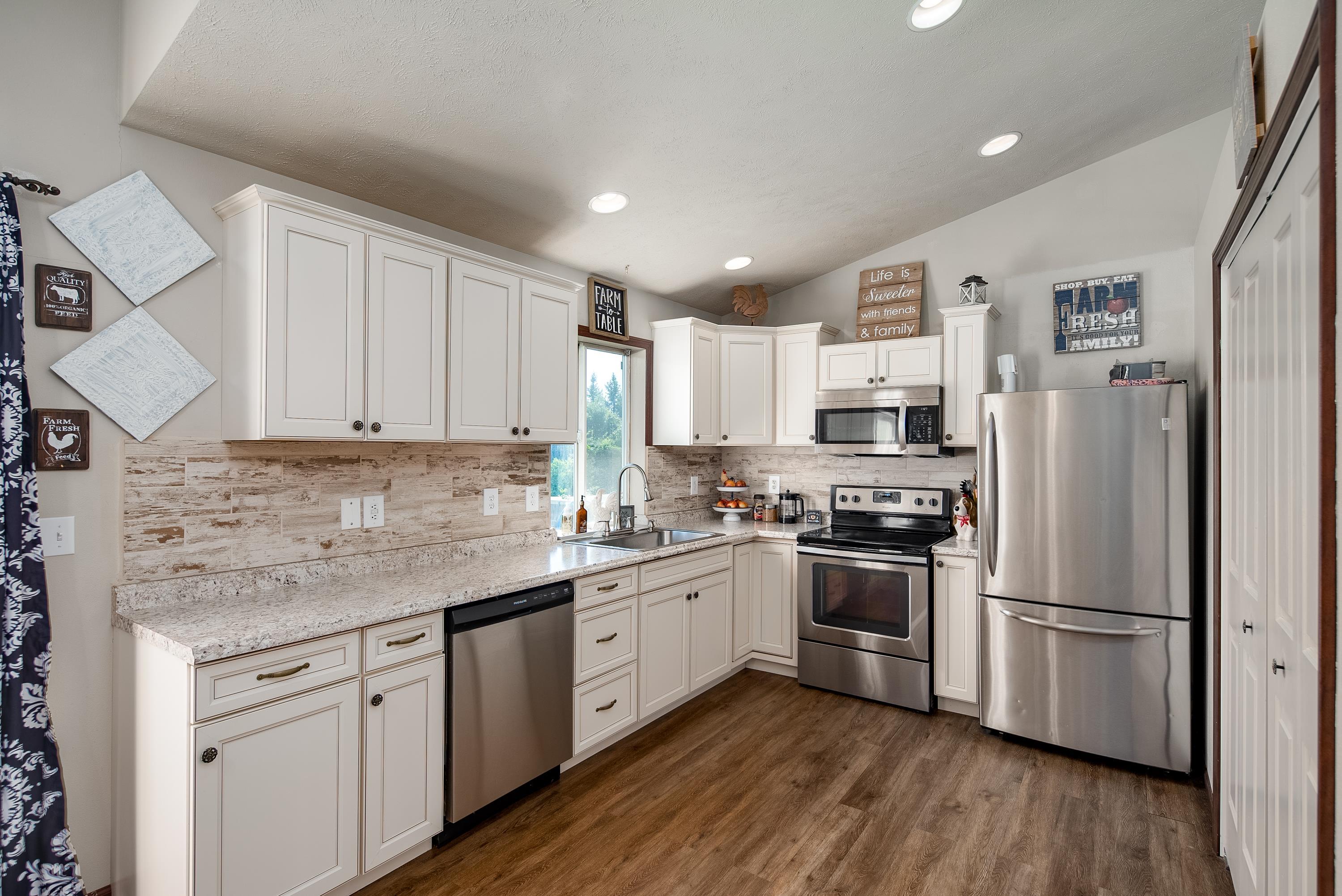 17616 North Colton Street Colbert, WA 99005 - Photo 6 of 23
