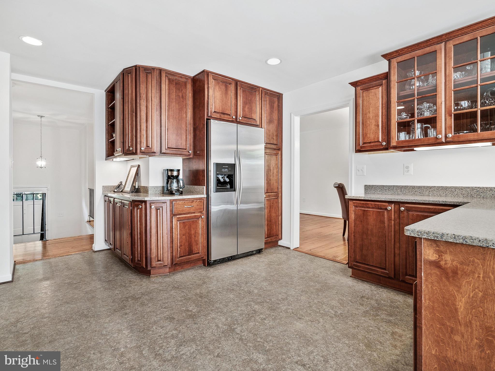 3104 Gold Mine Road Brookeville, MD 20833 - Photo 15 of 46 Beautifully Remodeled Kitchen