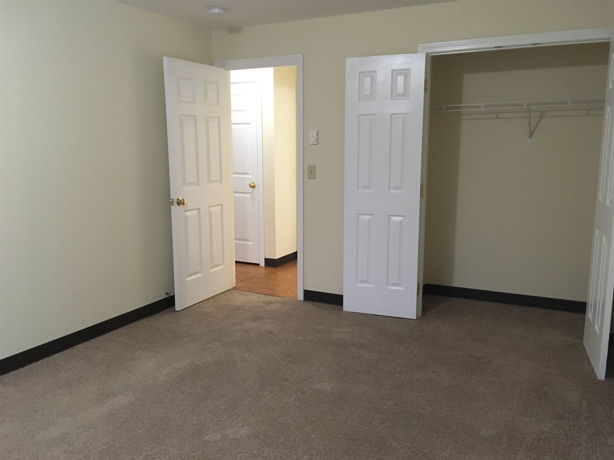 101 Eastern Avenue, Unit 303 Manchester, NH 03104 - Photo 34 of 40