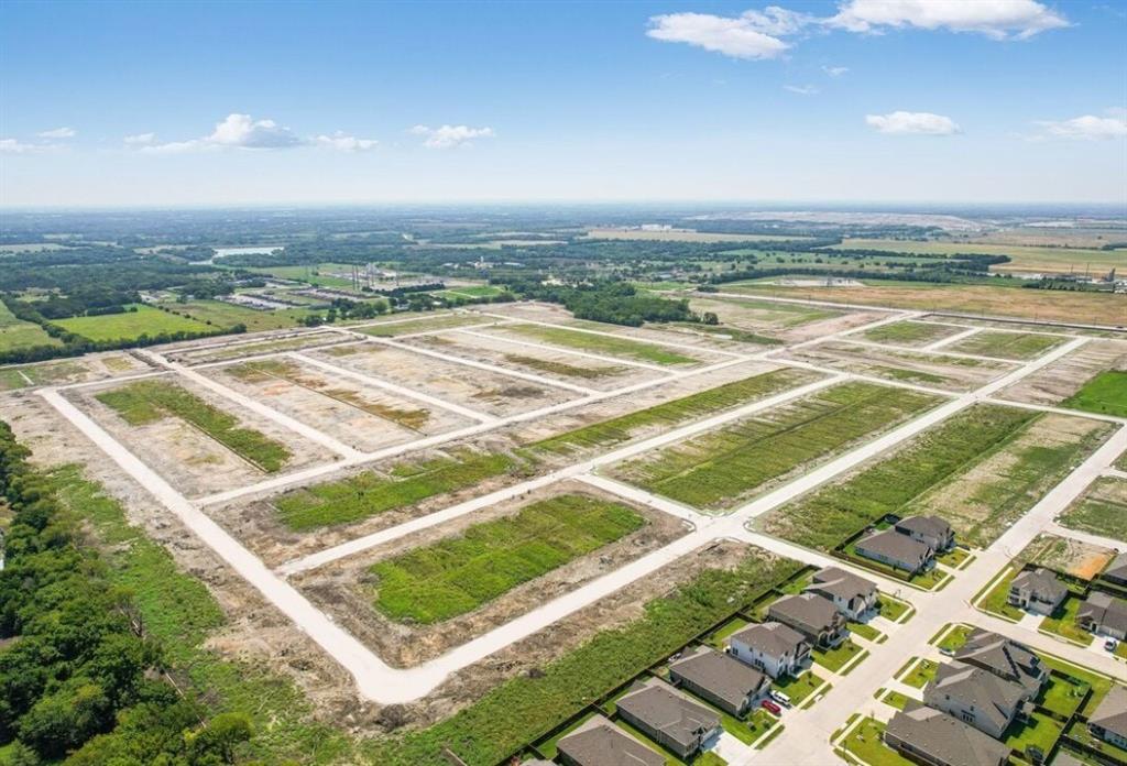 2625 Glacier Road Anna, TX 75409 - Photo 23 of 24 a view of a tennis court