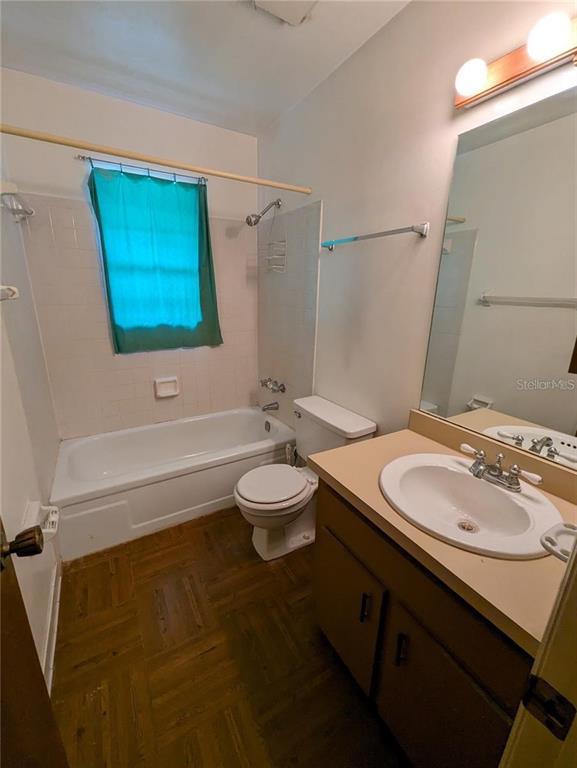 721 Southwest 127 Street Newberry, FL 32669 - Photo 9 of 19