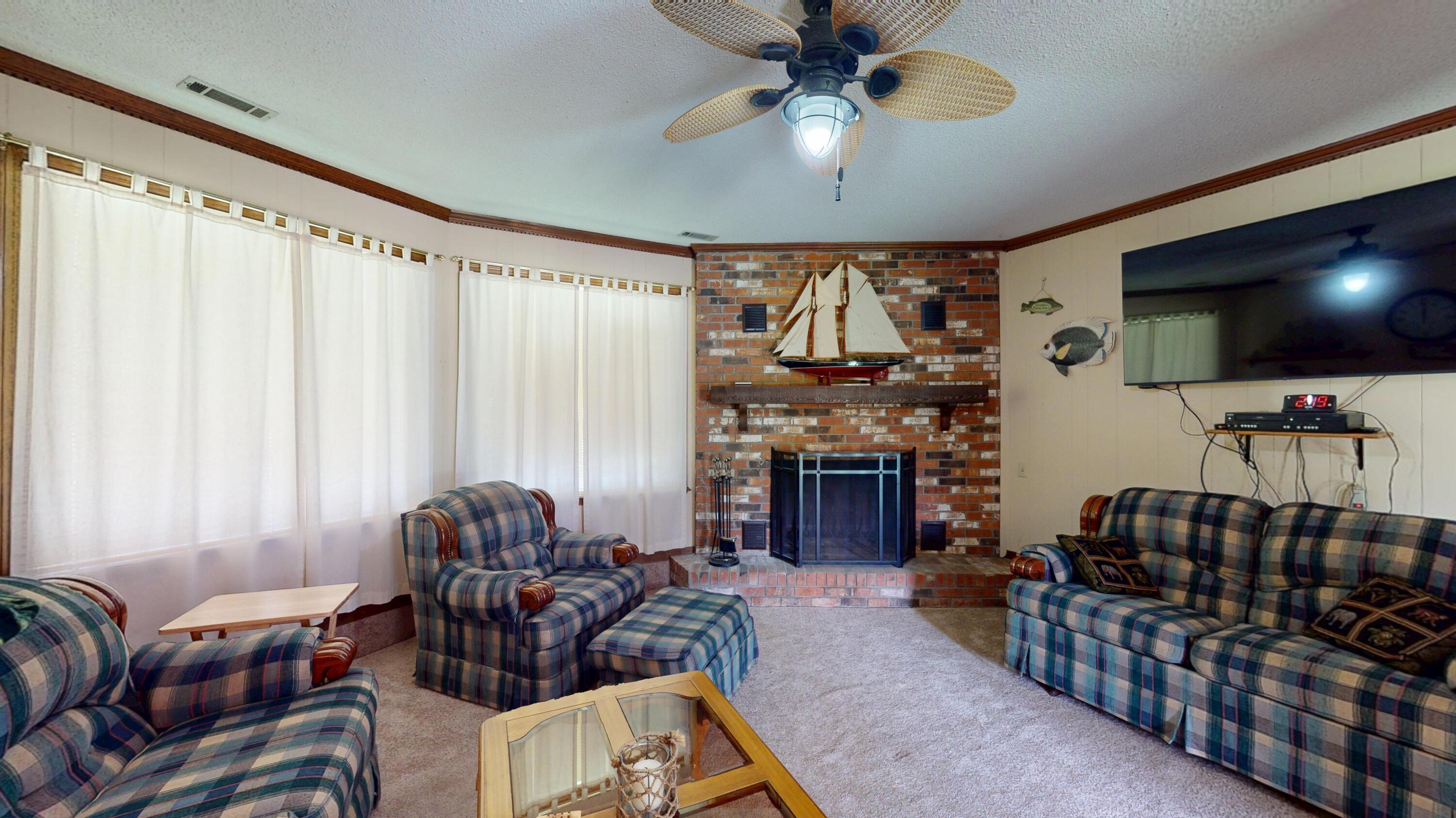 2129 Balmoral Court Sumter, SC 29154 - Photo 4 of 70