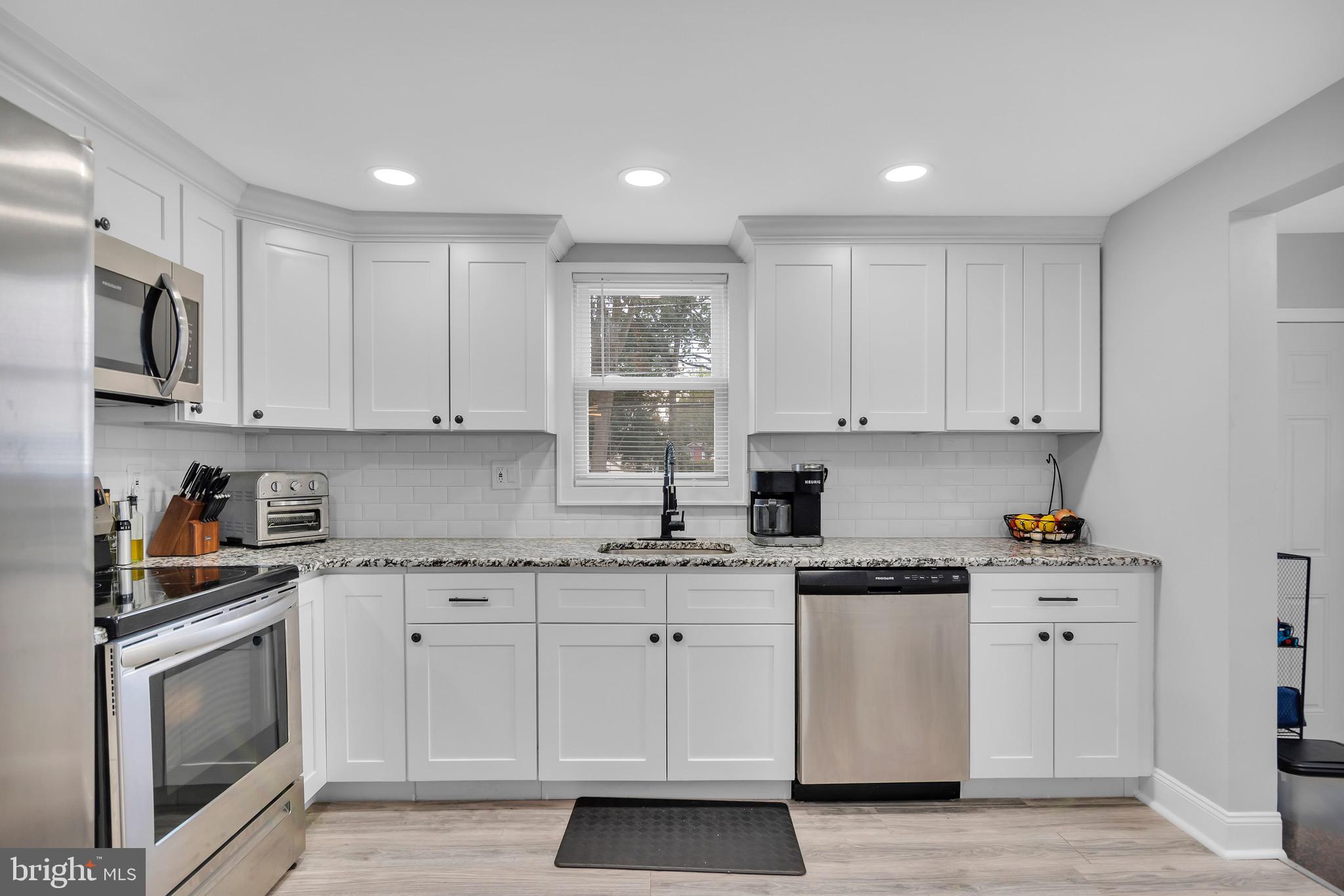 501 Rhoads Avenue Haddonfield, NJ 08033 - Photo 10 of 28