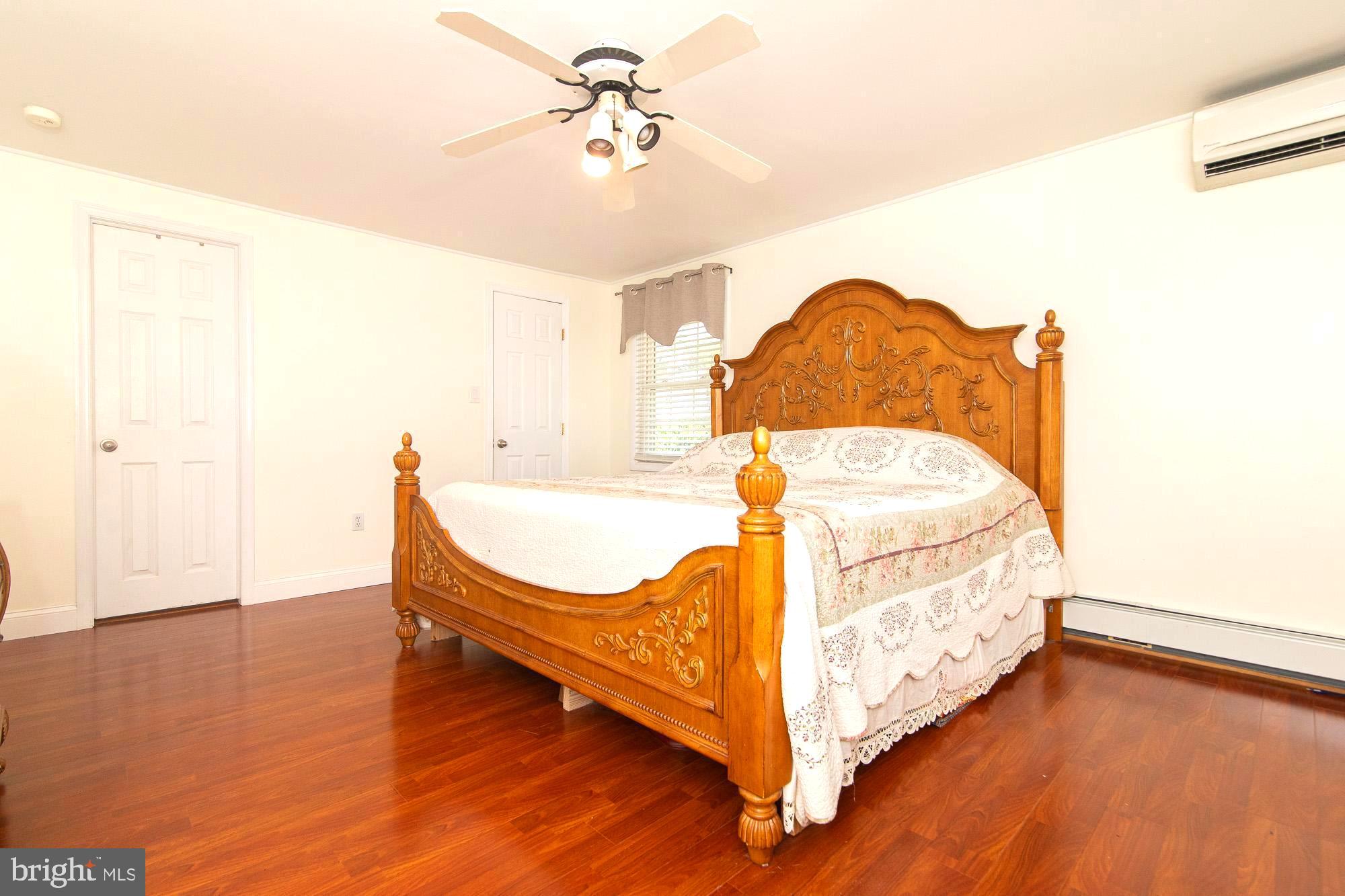 25 Trim Road Levittown, PA 19056 - Photo 21 of 37 Master Bdrm