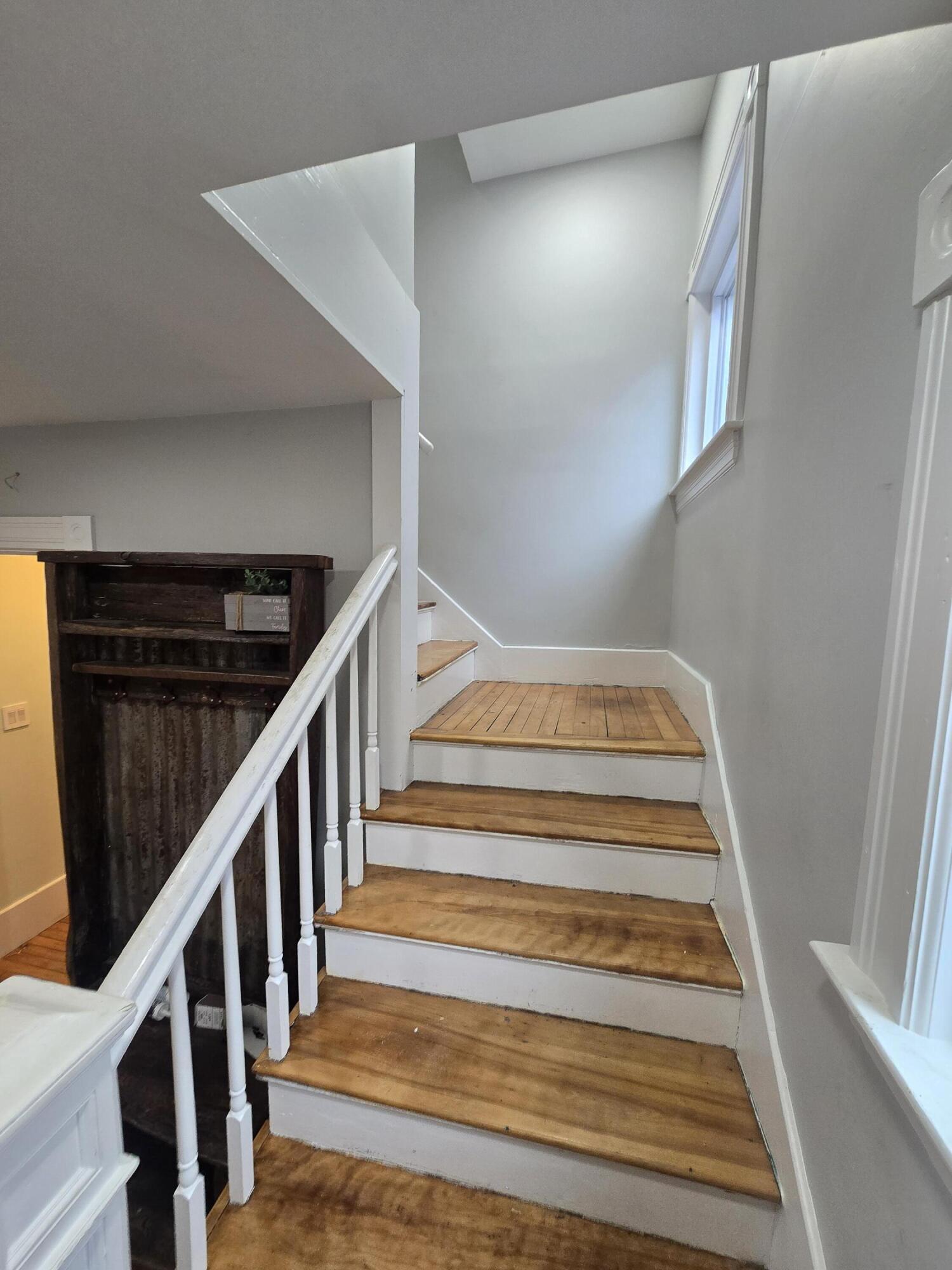 153 Cony Street Augusta, ME 04330 - Photo 10 of 21 20260115_132321