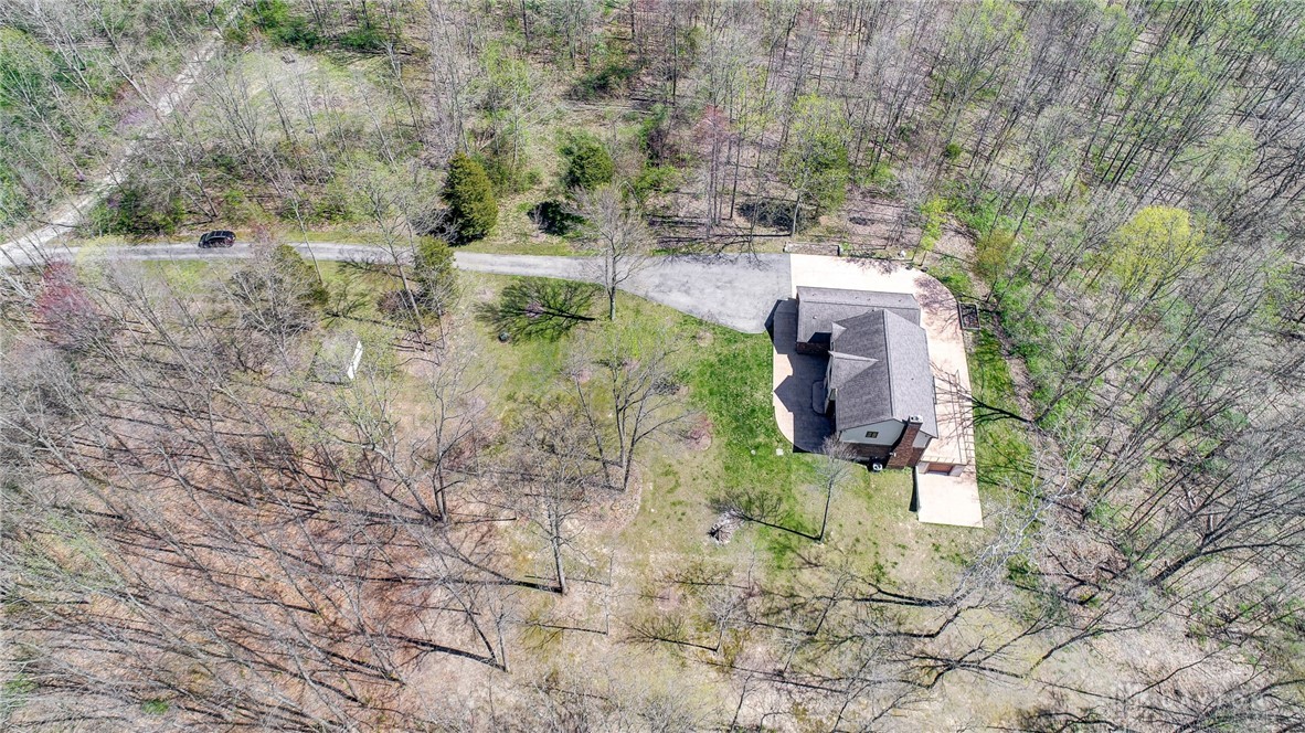 2921 Lower Bellbrook Road Spring Valley, OH 45370 - Photo 4 of 92 Gallery Image 4