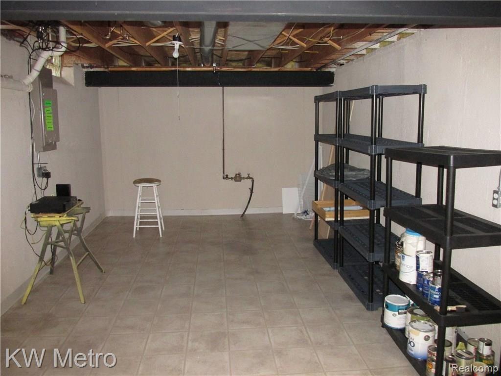1104 Loncar Drive Rochester, MI 48307 - Photo 38 of 46 StorageArea3.JPG
