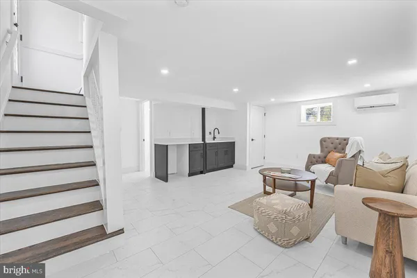 $969,000 | 2613 East-West Highway, Chevy Chase, MD 20815