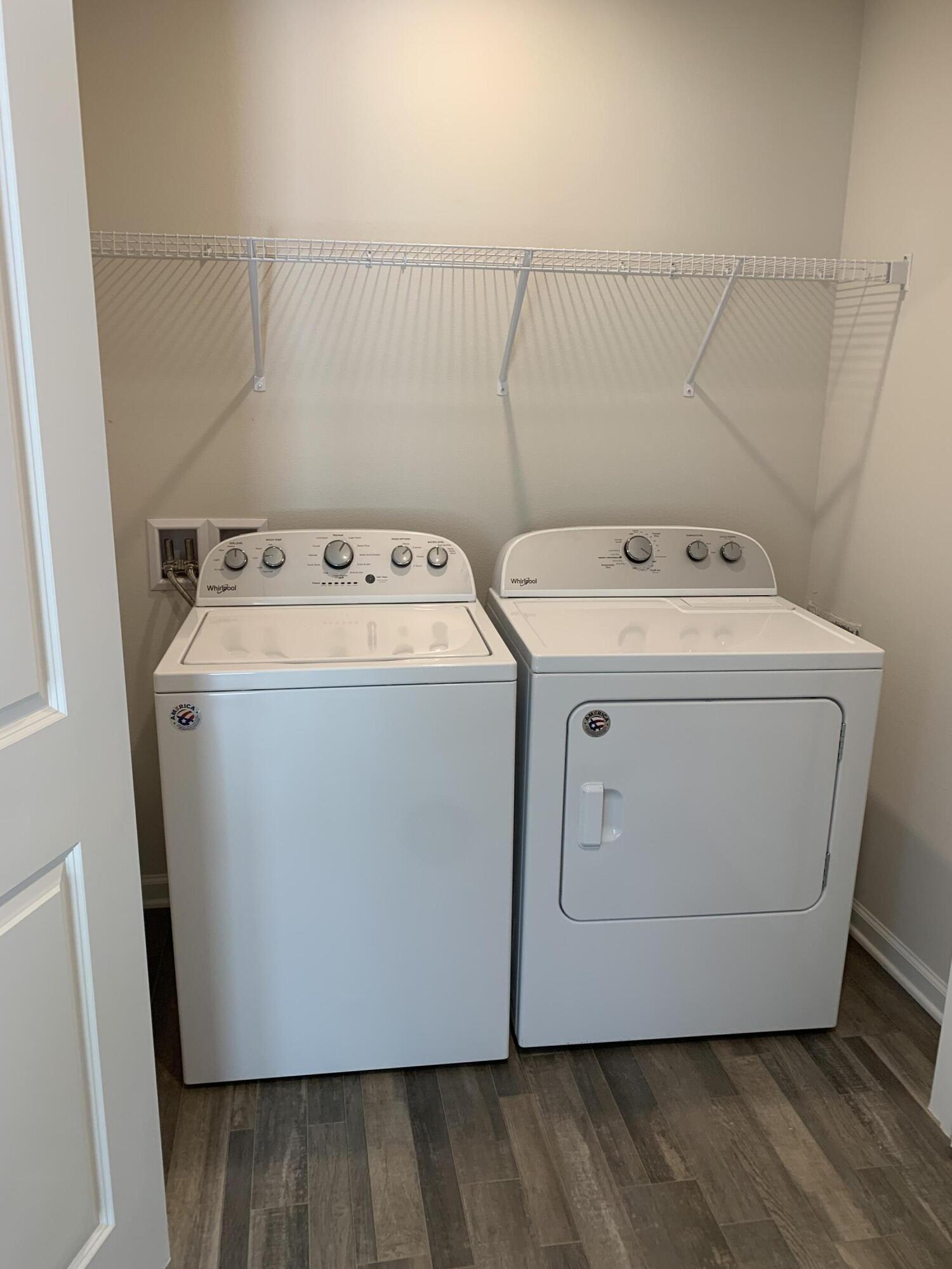 103 Cora Road DeFuniak Springs, FL 32433 - Photo 46 of 72 a utility room with dryer and washer