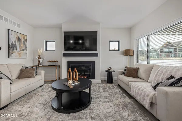 $1,150,000 | 141 Buckhorn Circle, Granby, CO 80446