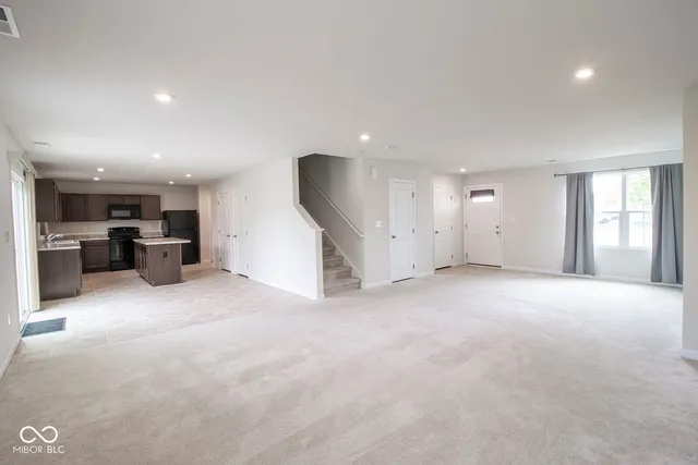 $329,000 | 975 Red Hls Court, Lebanon, IN 46052