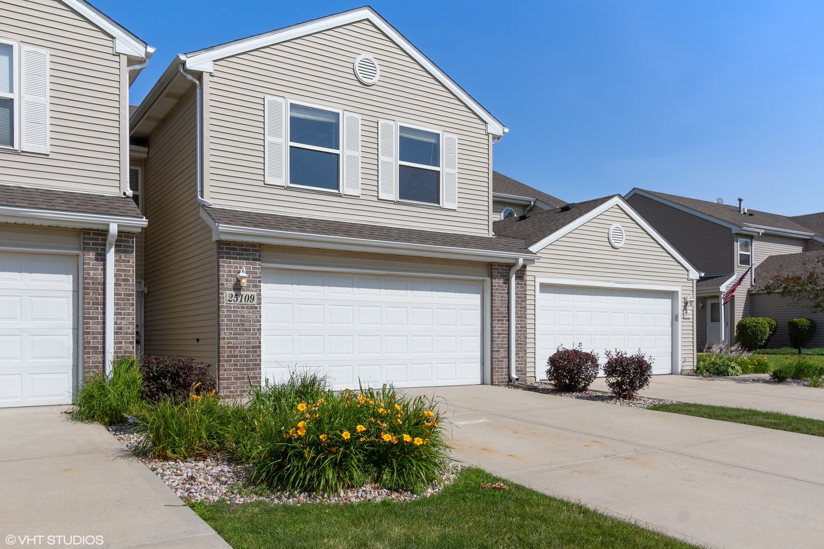 25109 Faraday Road Manhattan, IL 60442 - Photo 1 of 12 a view of a house with a yard