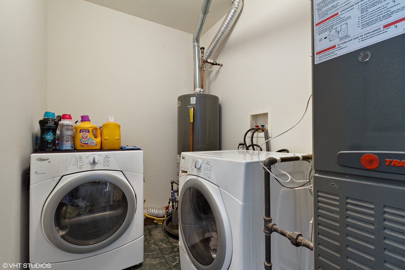 25109 Faraday Road Manhattan, IL 60442 - Photo 10 of 12 a utility room with dryer and washer