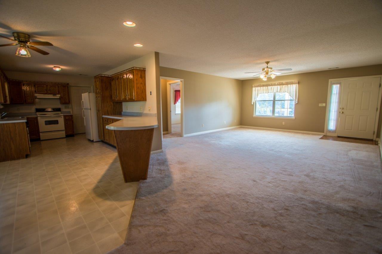9123 Edgewater Road Chattanooga, TN 37416 - Photo 16 of 33 Open floorplan