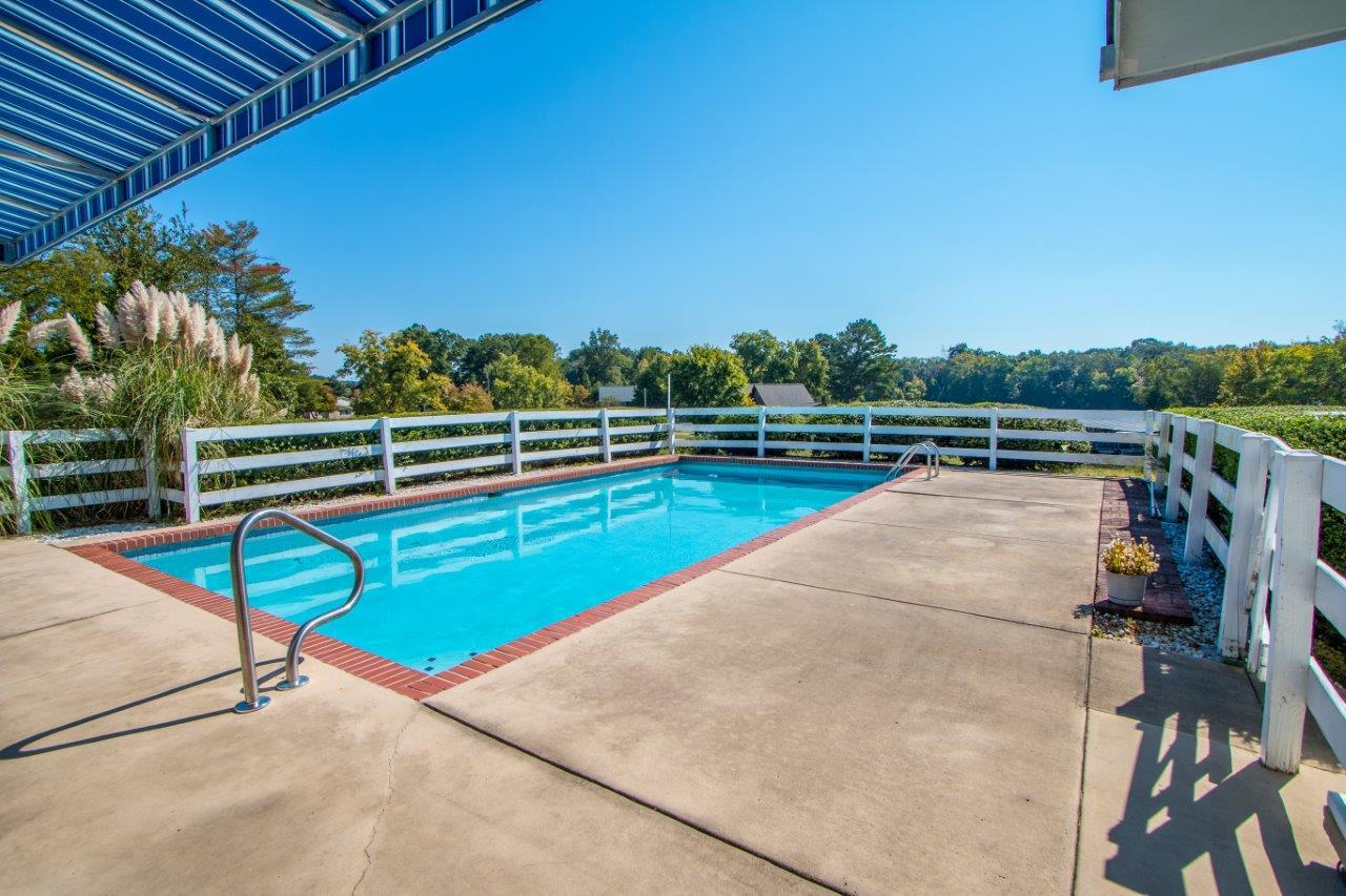 9123 Edgewater Road Chattanooga, TN 37416 - Photo 30 of 33 New Gunite pool & new awning