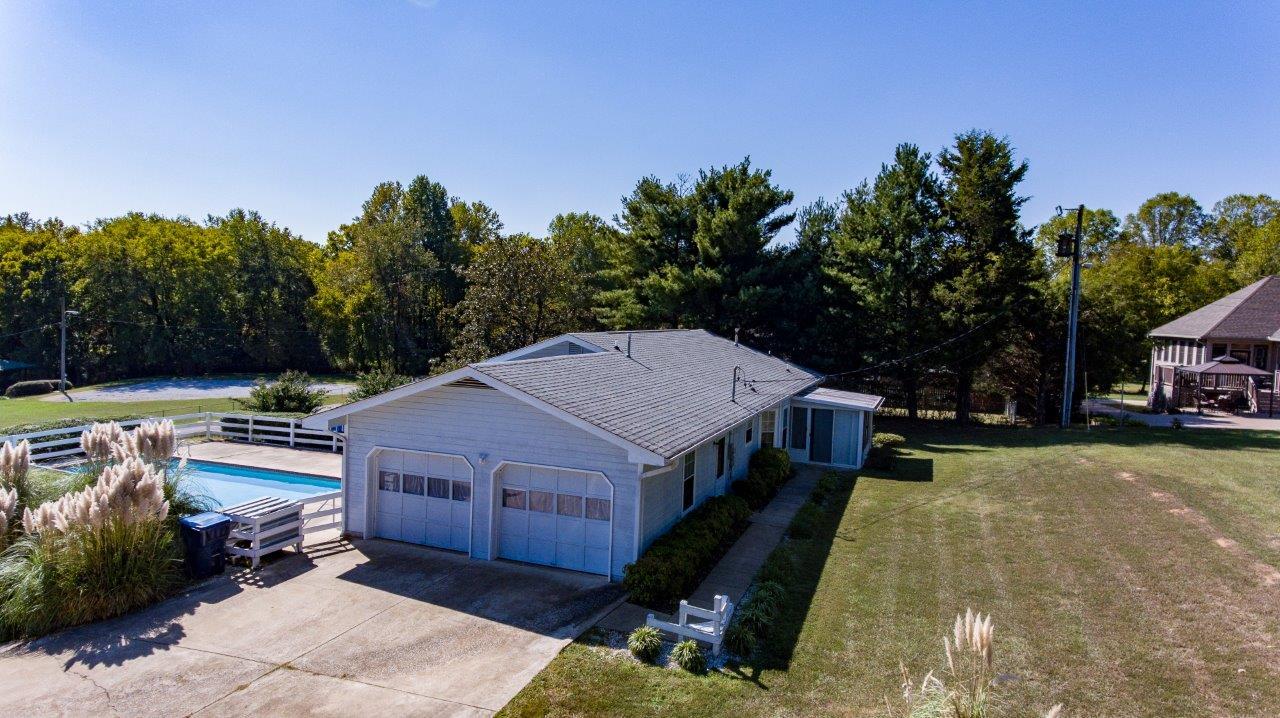 9123 Edgewater Road Chattanooga, TN 37416 - Photo 4 of 33 Edgewater-1