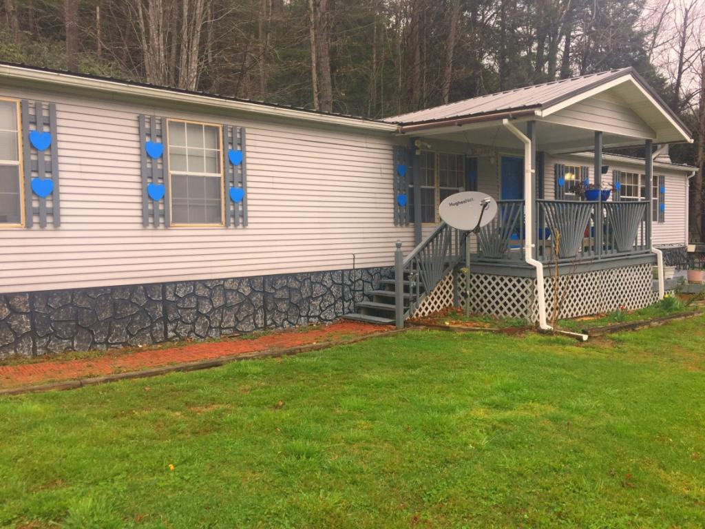 6007 Hale Gap Road Pound, VA 24279 - Photo 1 of 29 Photo 1