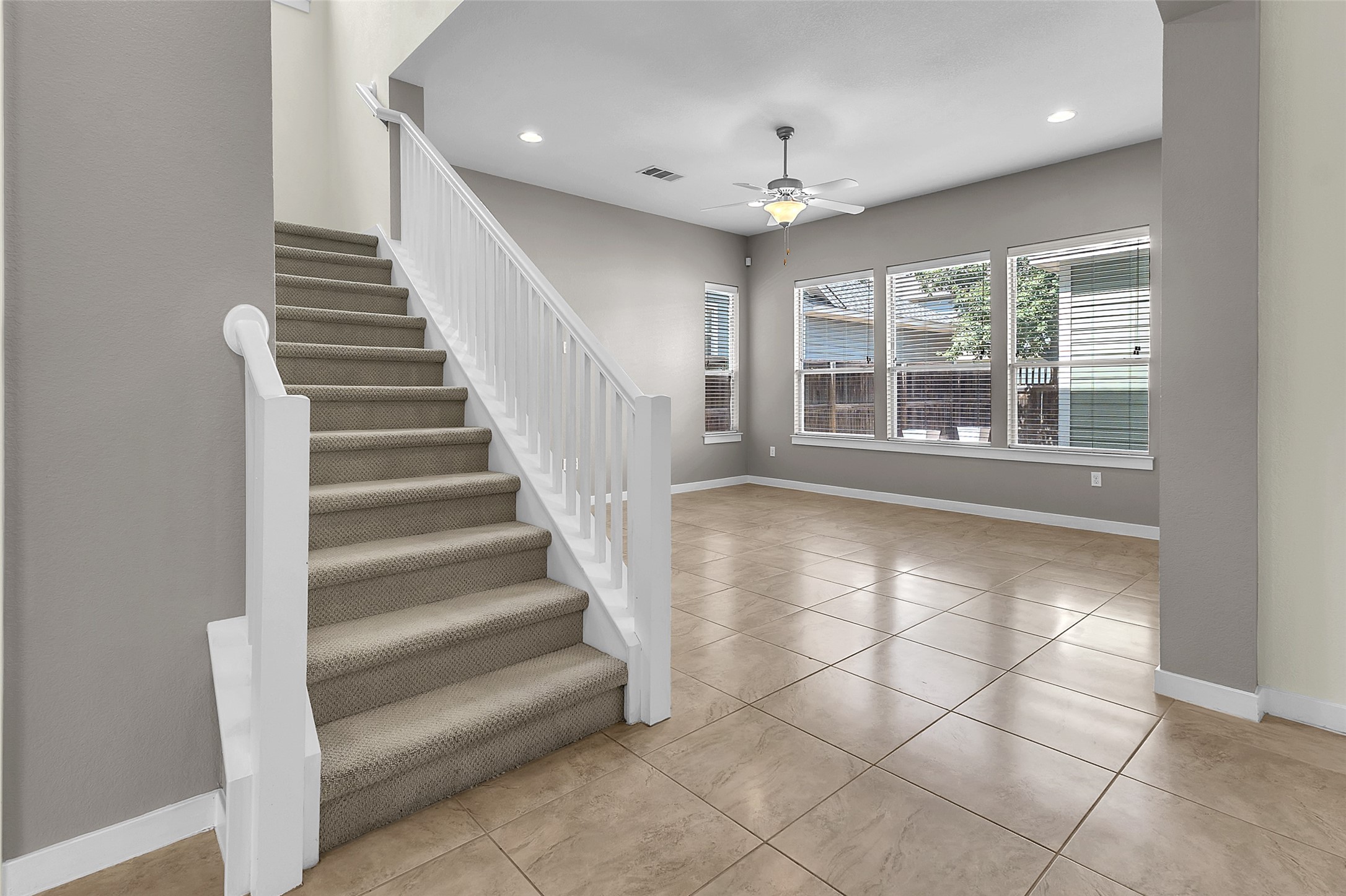 4113 Threadgill Street Austin, TX 78723 - Photo 5 of 33