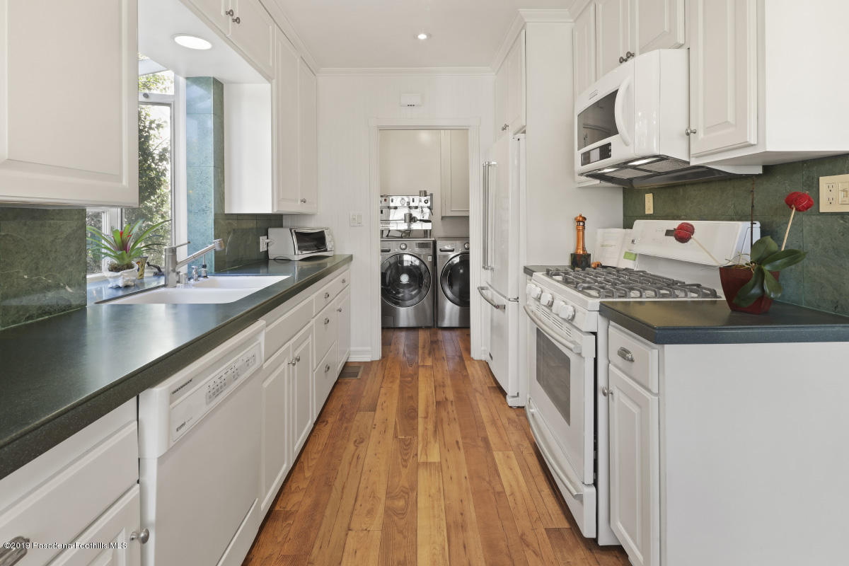99 Annandale Road Pasadena, CA 91105 - Photo 11 of 32 Kitchen
