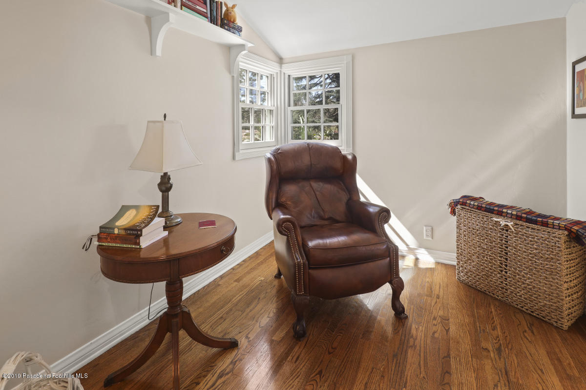 99 Annandale Road Pasadena, CA 91105 - Photo 18 of 32 Sitting Room off Master