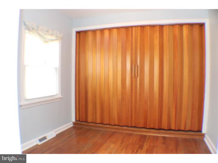 90 Edinburg Road Hamilton, NJ 08619 - Photo 10 of 12 Office / Study