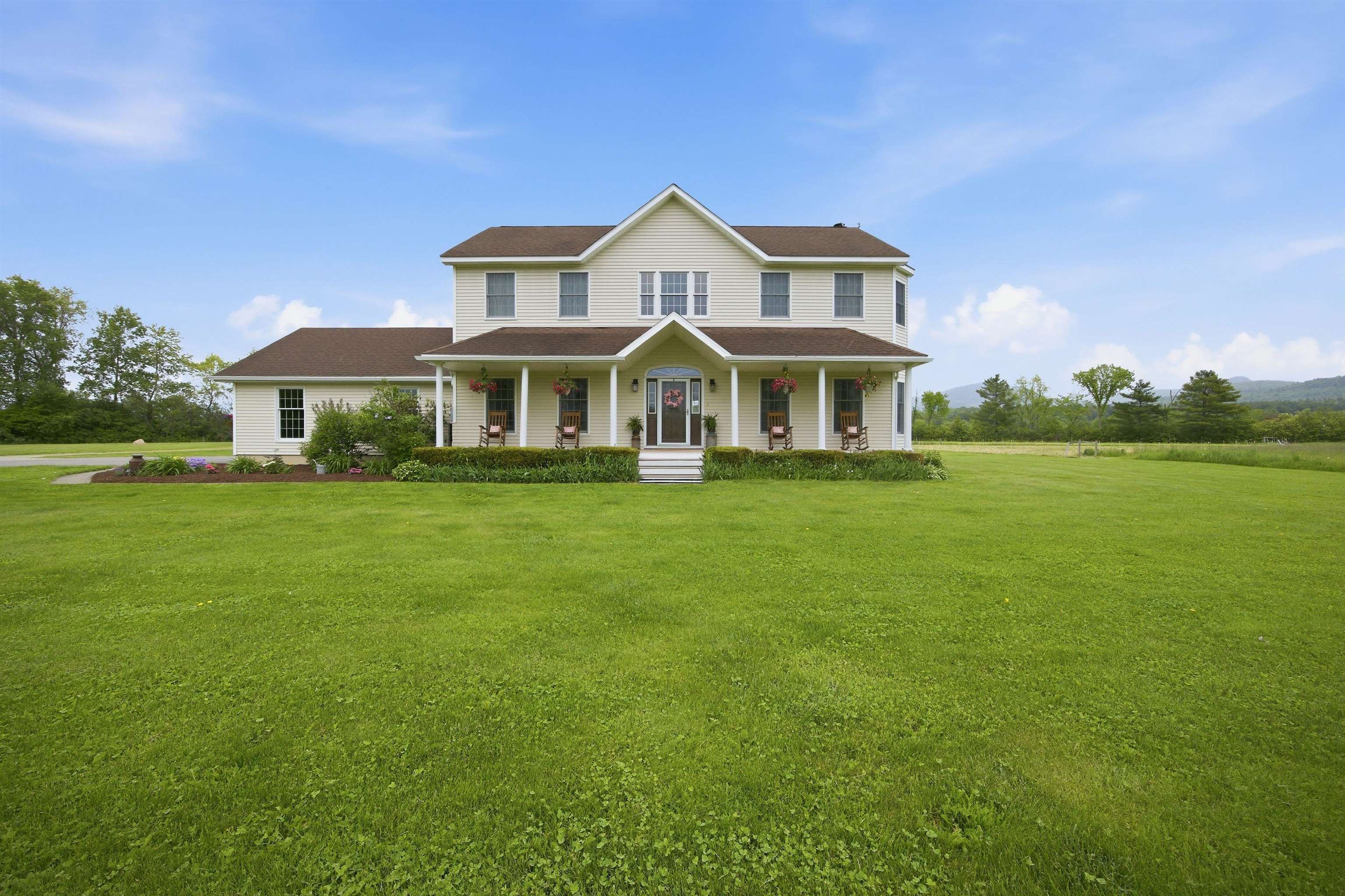 217 Airport Road Haverhill, NH 03774 - Photo 3 of 60