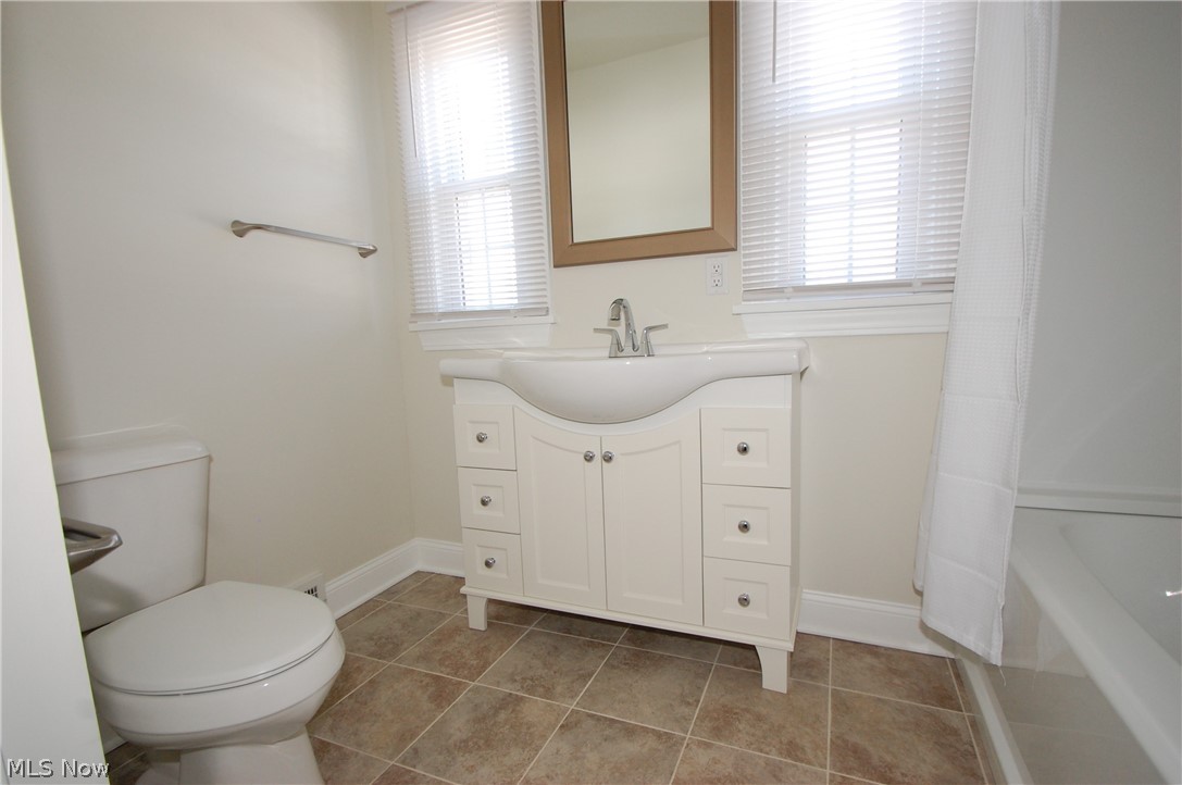 6150 South Raccoon Road Canfield, OH 44406 - Photo 12 of 22 Gallery Image 12