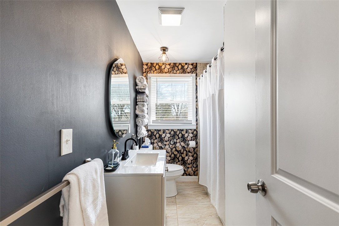 79 Archer Street Pawtucket, RI 02861 - Photo 18 of 33