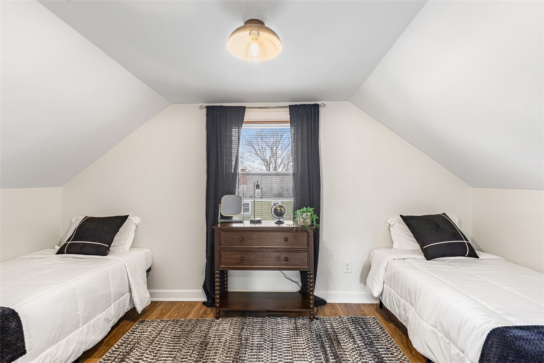 79 Archer Street Pawtucket, RI 02861 - Photo 23 of 33