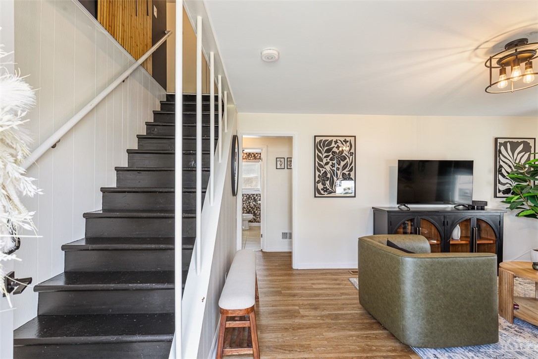79 Archer Street Pawtucket, RI 02861 - Photo 4 of 33