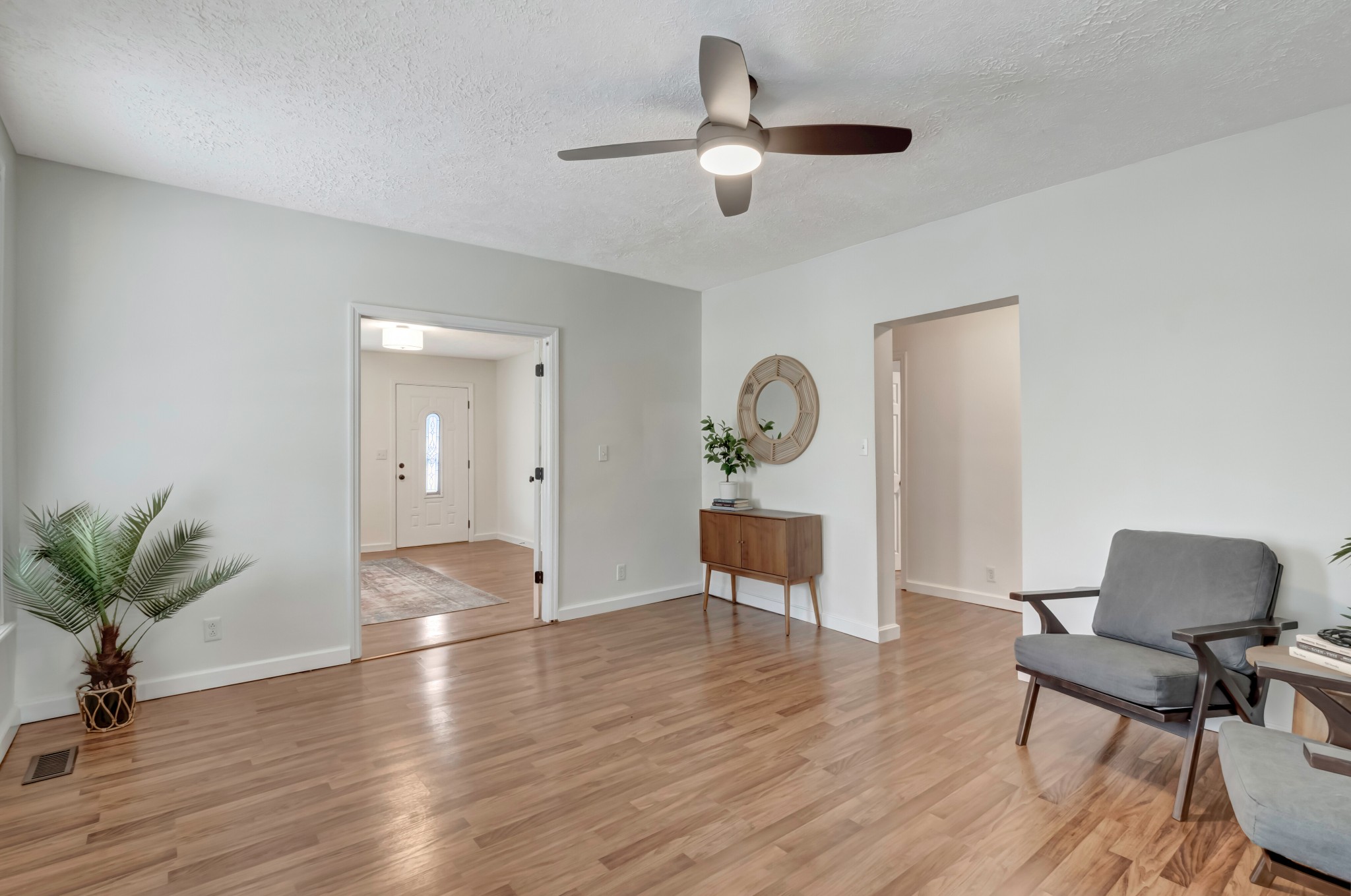 1811 Elizabeth Road Nashville, TN 37218 - Photo 8 of 28 Gallery Image 8
