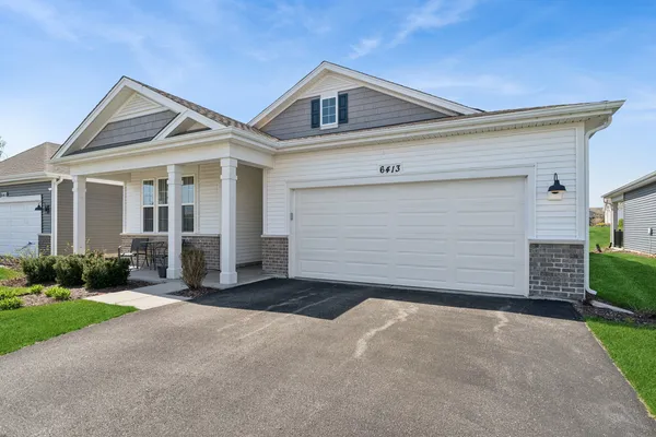 $360,000 | 6413 Aspen Lane, Wonder Lake, IL 60097