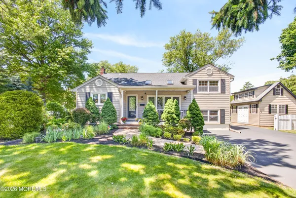 $749,000 | 21 Karyn Terrace East, Middletown, NJ 07748