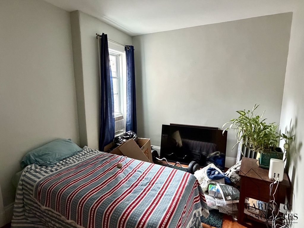 108 Winthrop Road, Unit 6 Brookline, MA 02445 - Photo 12 of 19