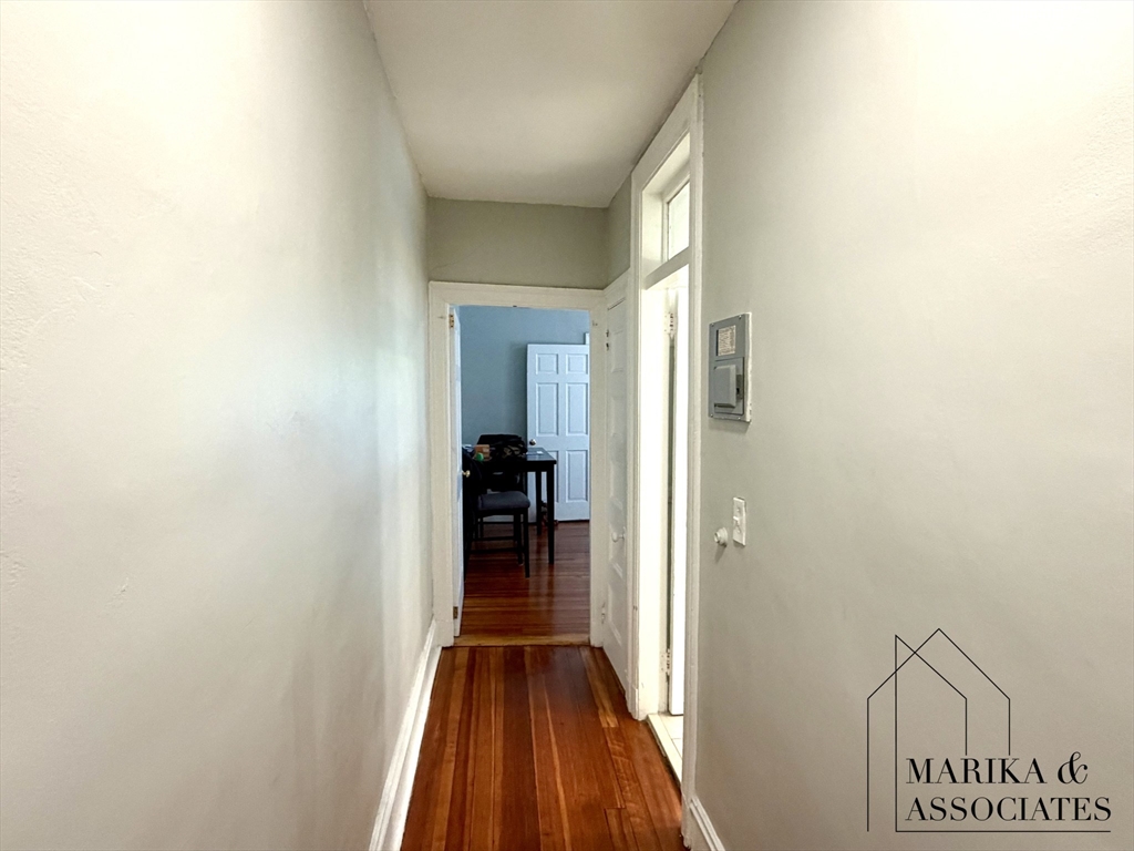 108 Winthrop Road, Unit 6 Brookline, MA 02445 - Photo 8 of 19