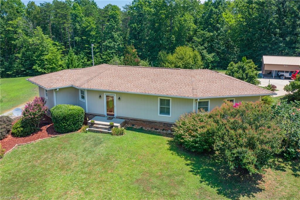 2559 Turner Road Reidsville, NC 27320 - Photo 13 of 48 Gallery Image 13